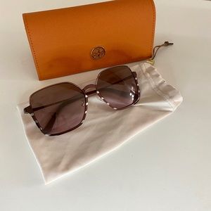 New Tory Burch glasses never used.